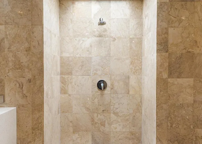 منتجع Mesari 4*